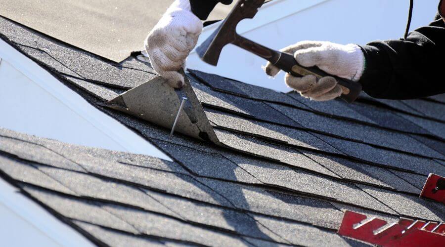 Expert new roof installation services in Charlotte, IA